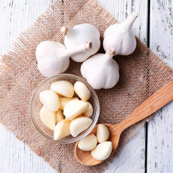 Garlic olive oil in the Italian Kitchen Gift Pair